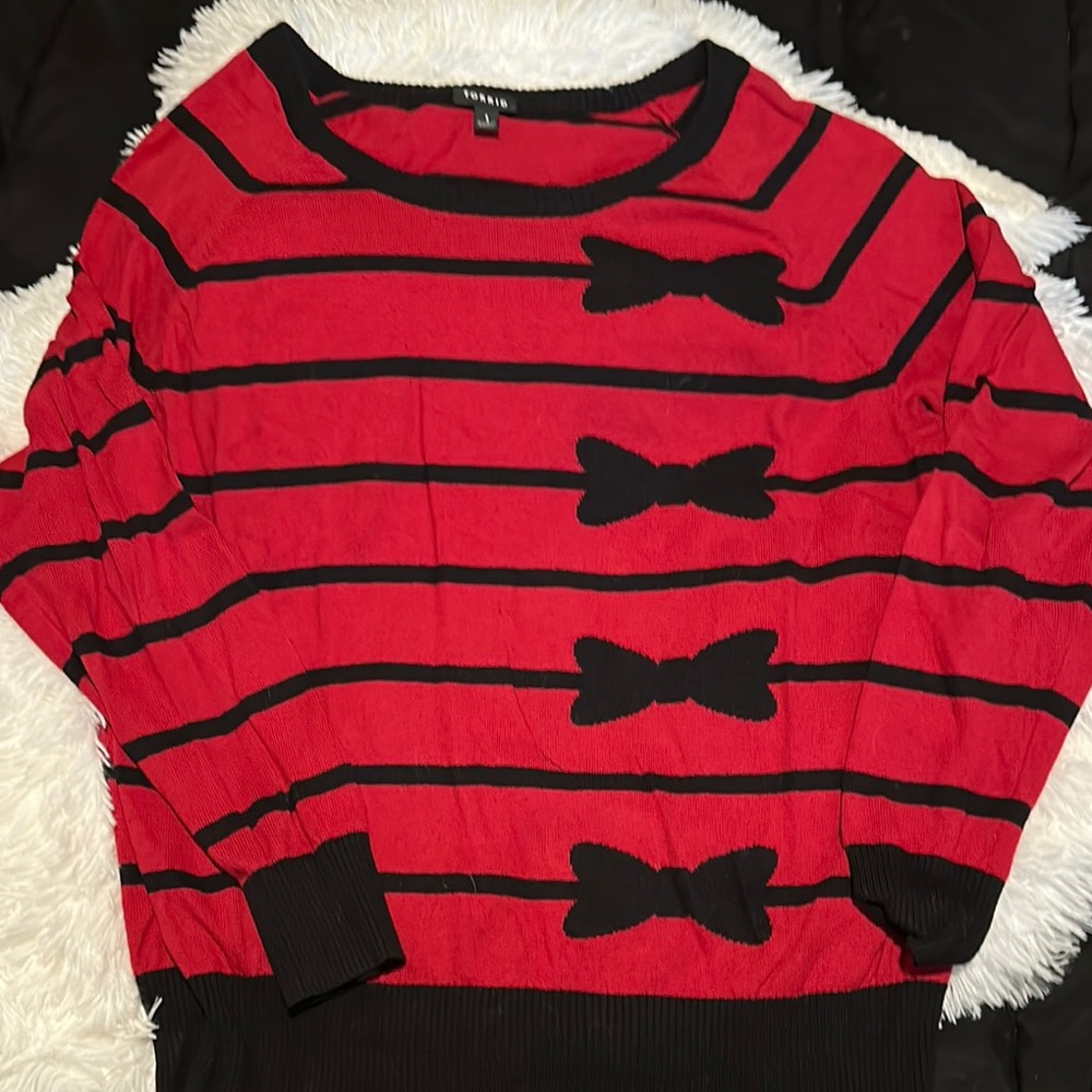 Torrid Red and Black Crew Neck Sweater with Bow Accents